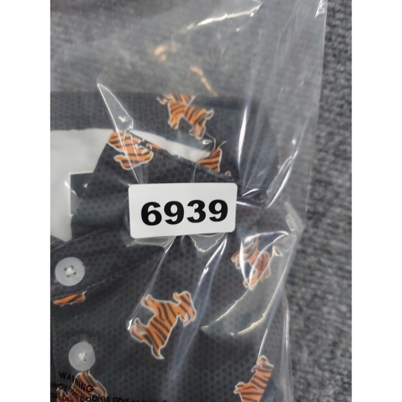 Waggle Polo Shirt Mens SMALL Black Tiger Striped Goat Allover Golf Performance - Picture 11 of 11